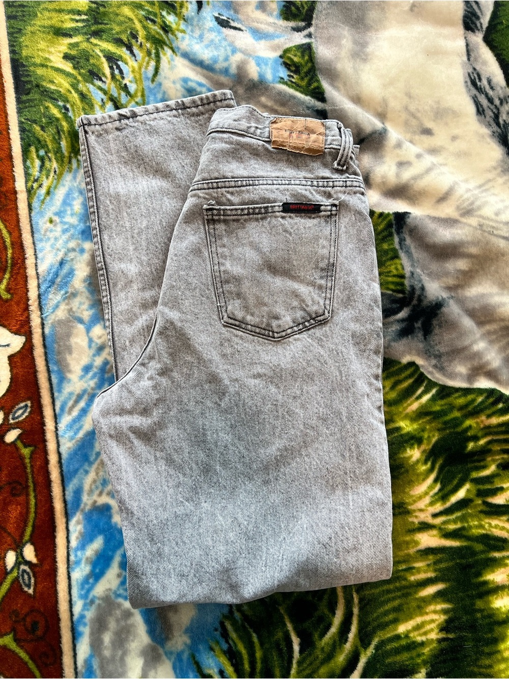 Men's Relaxed Fit Gray Jeans - Casual Everyday Denim